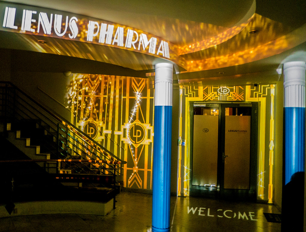 Lenus10Years_-3_entrance